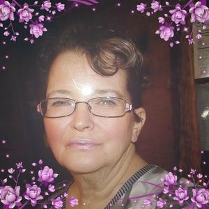 Meet your Posher, Connie